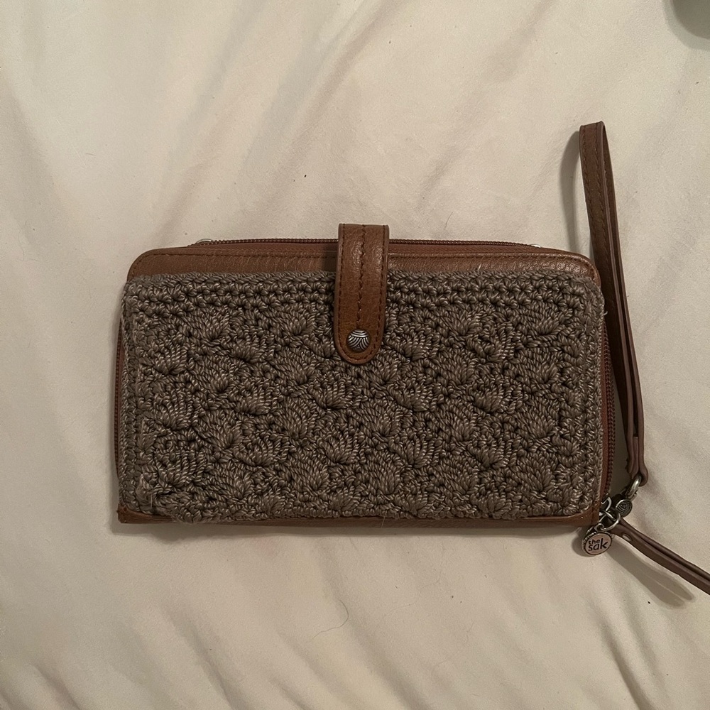 the Sak Iris Smartphone Crochet Wristlet